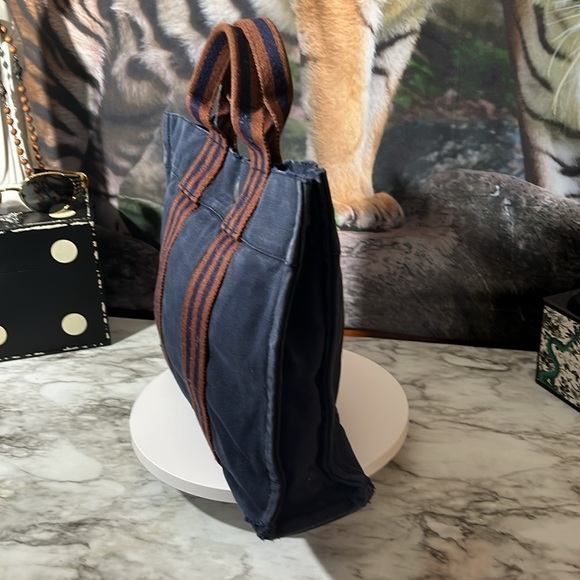 HERMES Fourre Tout PM Navy Canvas GUC - Picture 5 of 14